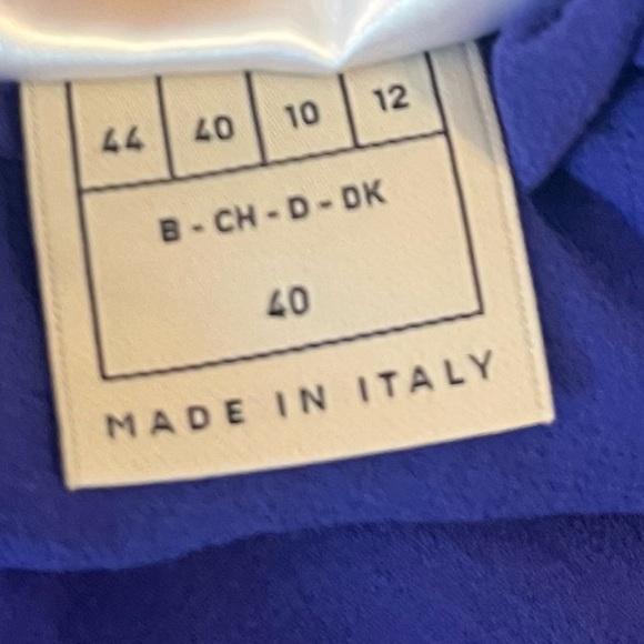 Emilio Pucci 3D Embellished Silk Top - Picture 12 of 13